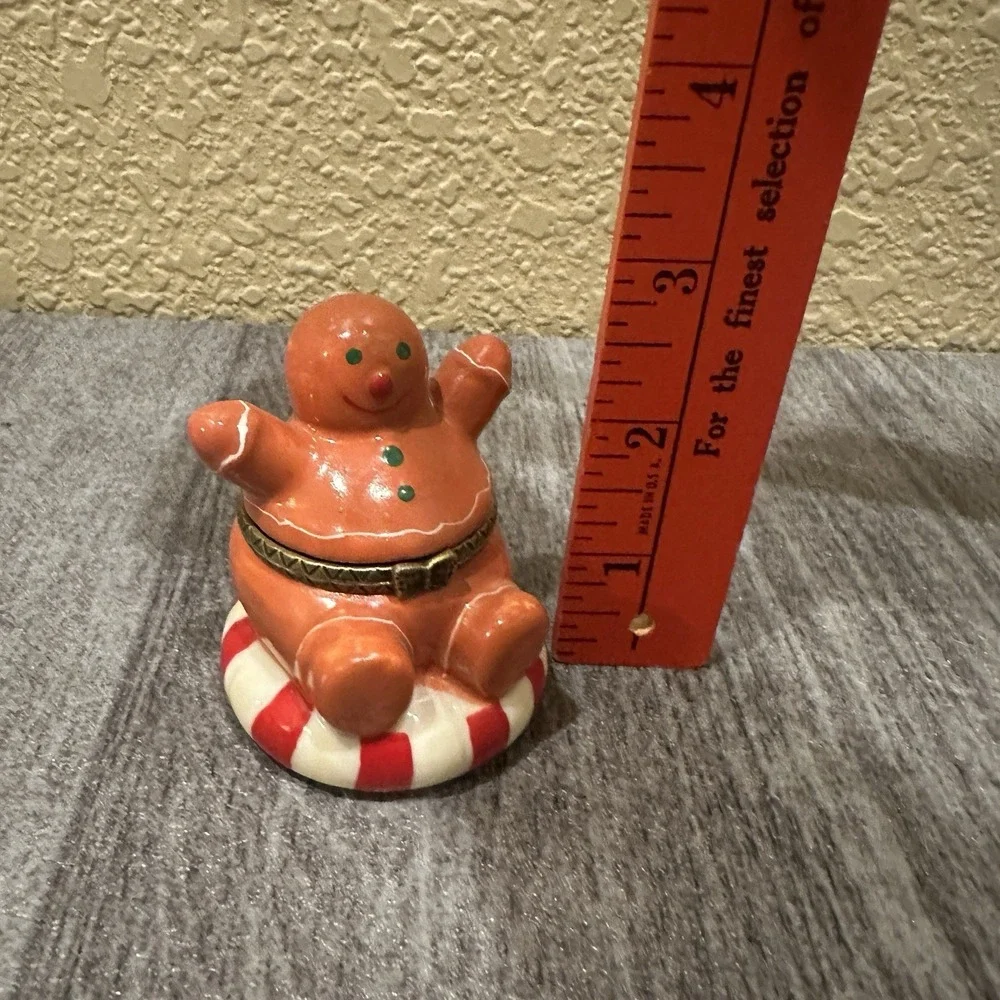 N/A gingerbread man
